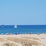 Un Pour Admirer Les Bateaux, à Port Appartement Leucate