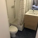 Un Pour Admirer Les Bateaux, à Port Appartement *