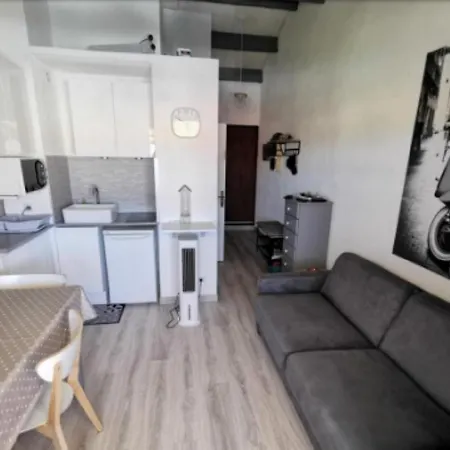 아파트 T2, Parking, Vue Sur Le Port 루케이트