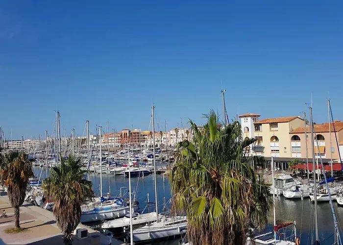 T2, Parking, Vue Sur Le Port شقة *